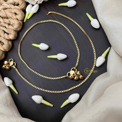 Vriksham Simple Dock Chain Golden Lightweight Daily Wear Gold Anklets-G21229