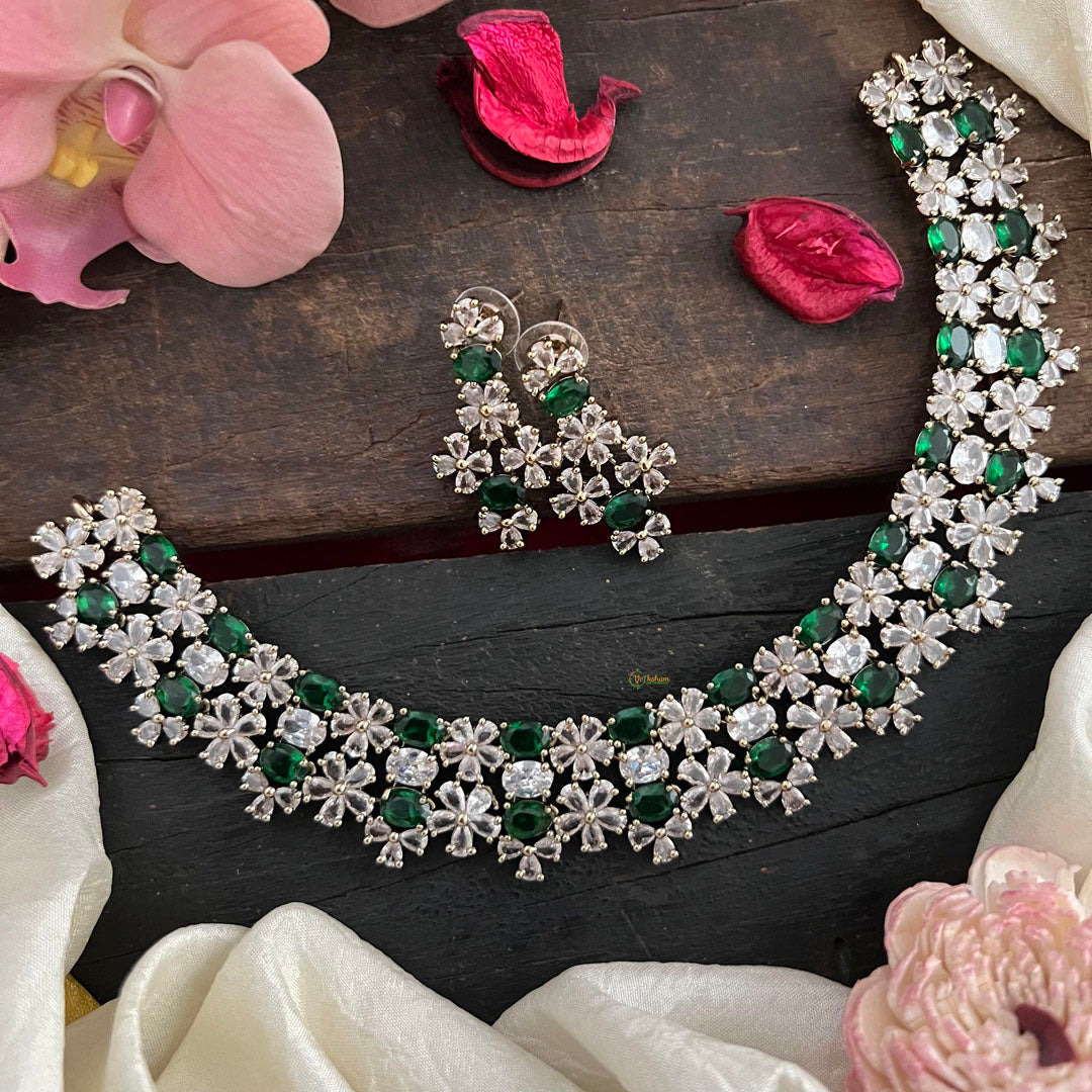 Elegant Victorian Diamond Choker -Green-VV1415