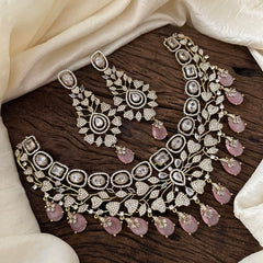 Stylish Victorian Diamond Choker -Pastel Pink-VV1486