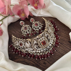 Red Victorian Diamond High Neck Choker-VV1399