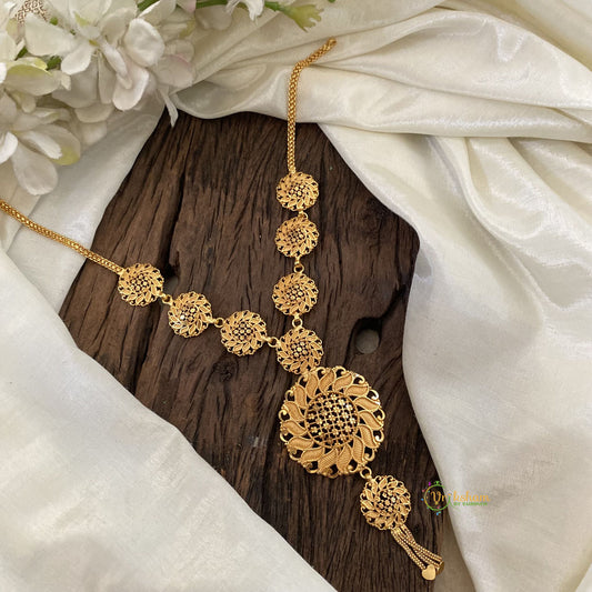 Traditional Gold Look Alike Kerala Style Short Neckpiece-G11394