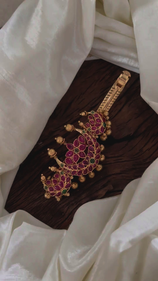 Premium Gold Look Alike Hair clip- Chandh -Gold Bead-Red Green-G11269