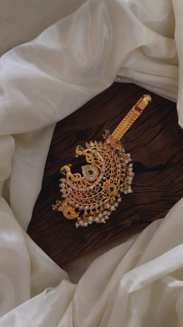 Gold Look Alike AD Stone Hair clip -Pearl-G11252