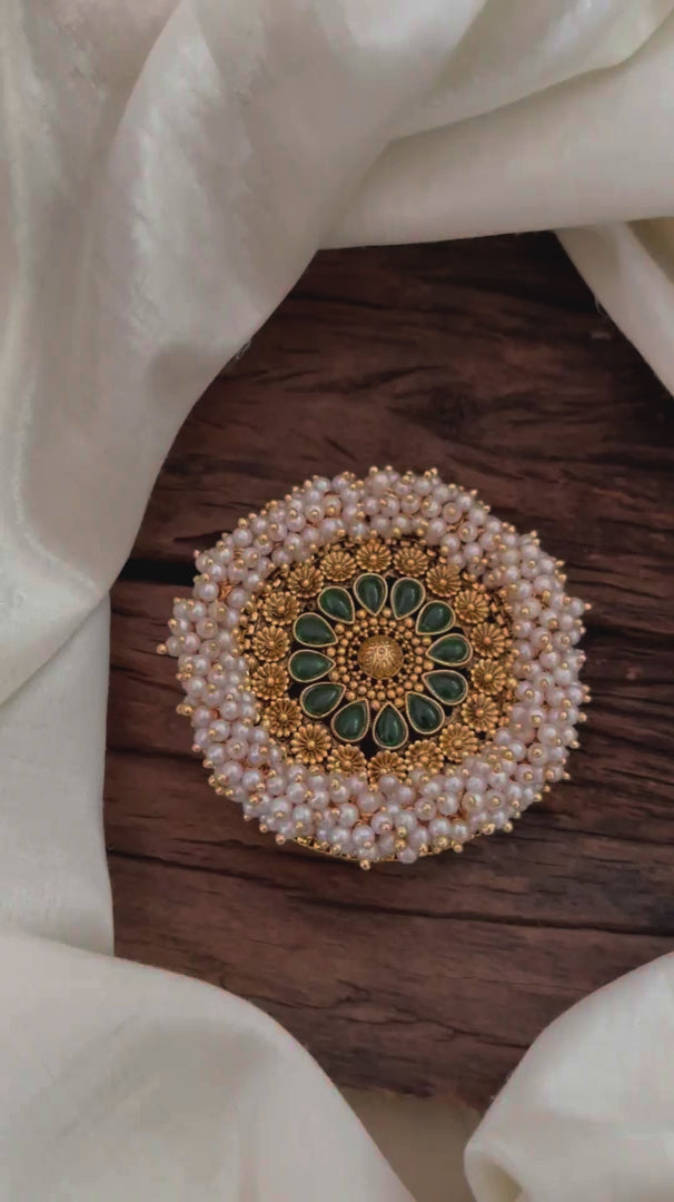 Antique Cluster Pearl Billai-Bun Billai -Flower-Green-G10377