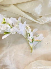 White Veni with Jasmine - Flower Accessory -H368