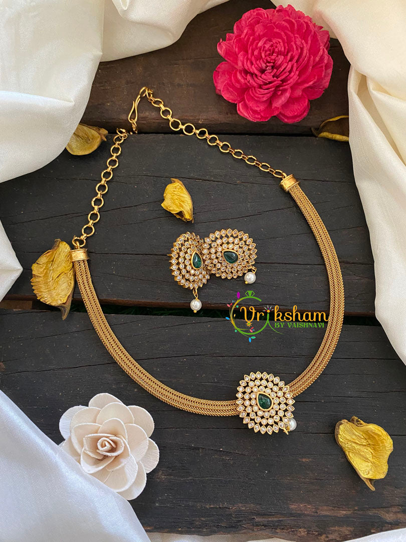 Traditional Addigai Choker Neckpiece-Tilak - Green -G7319