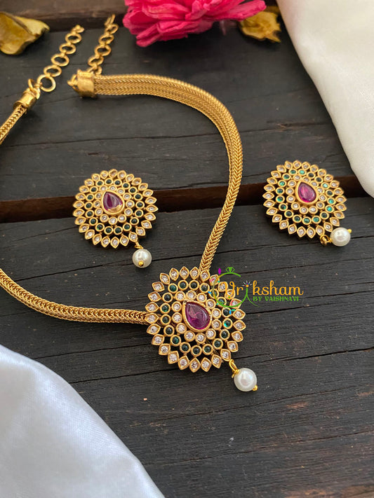 Traditional Addigai Choker Neckpiece-Tilak - Red Green-G7321