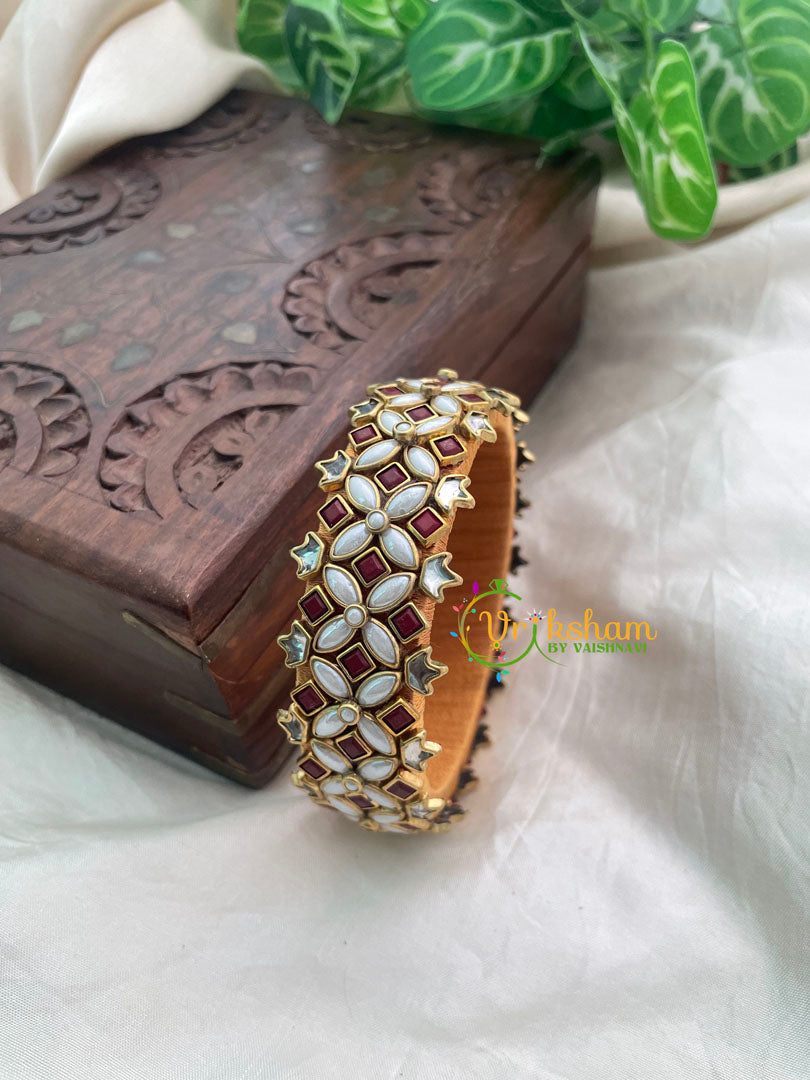 White Maroon Matt Silk Thread Kundan Kada Bangle -G8610