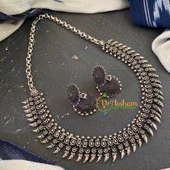 Oxidized Kolhapuri Choker Short Neckpiece-S678