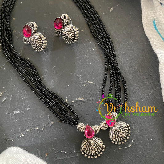 Lakshmi Pendants Short Chain- Black Beads -S0056