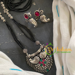 Peacock Pendant Black Bead Chain -S650