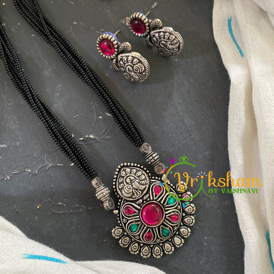 Red Stone Pendant Black Beaded Chain- Peacock -S0064