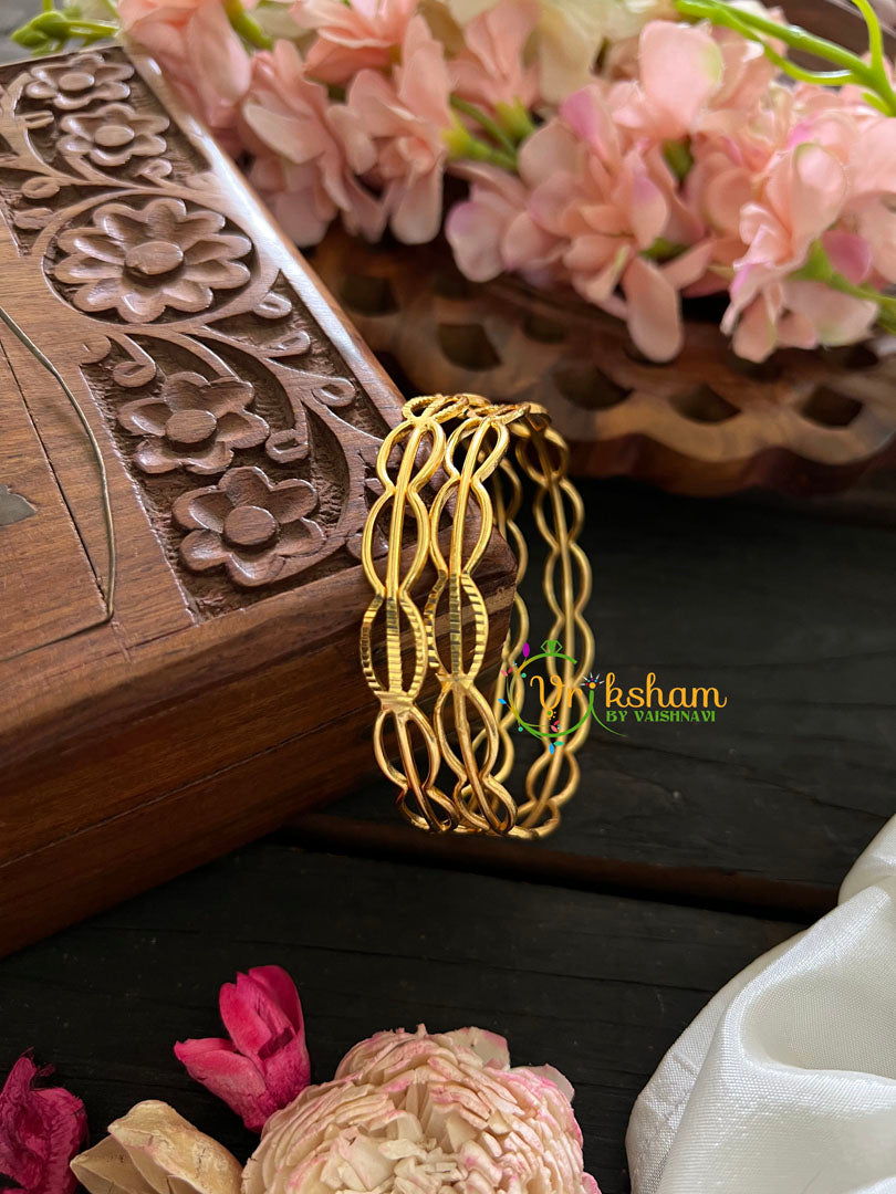 Gold Look Alike Daily Wear Bangles-Loops-G3512