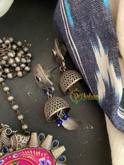 Silver Look Alike Pendant Afghani Chain Neckpiece-Krishna-S302