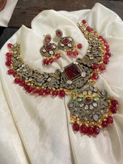 Red Victorian Diamond Short Neckpiece -VV554