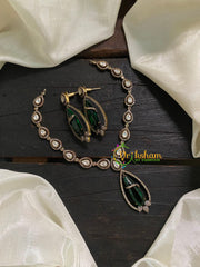 Emerald Green Victorian Diamond Pendant Neckpiece -Bullet -VV536