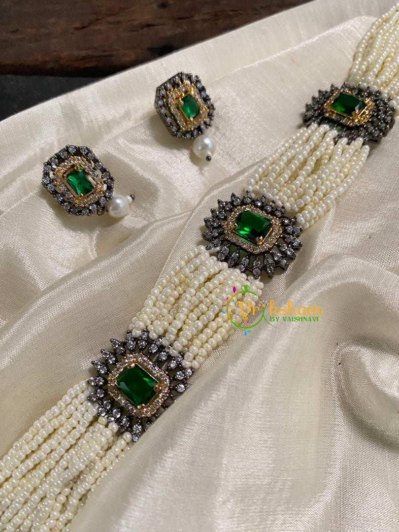 White Bead Victorian Diamond High Neck Choker -Green-VV543