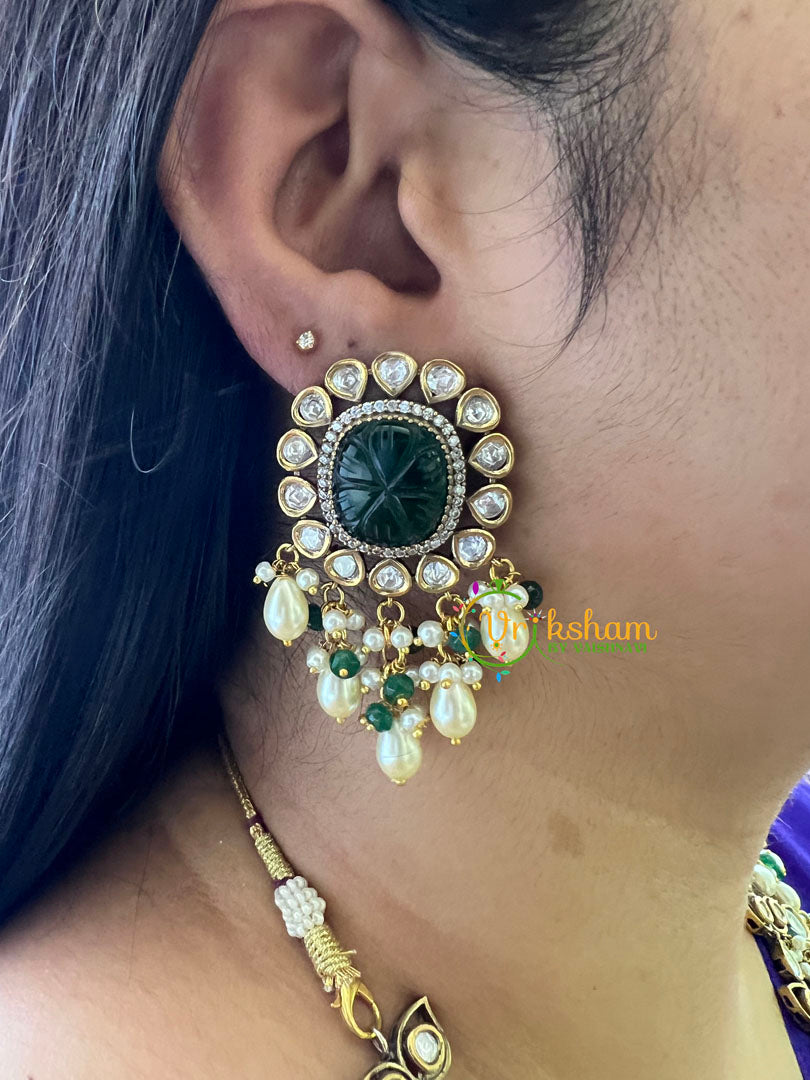 Green Victorian Diamond Short Neckpeice -VV226