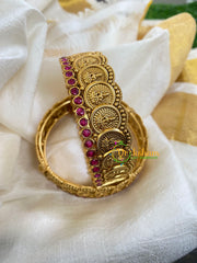 Lakshmi Coin Temple Bangles-Screw Type-Red-G5983