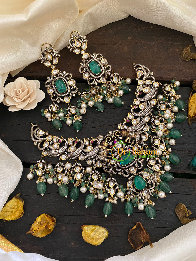 Green Victorian Diamond High Neck Choker-VV265