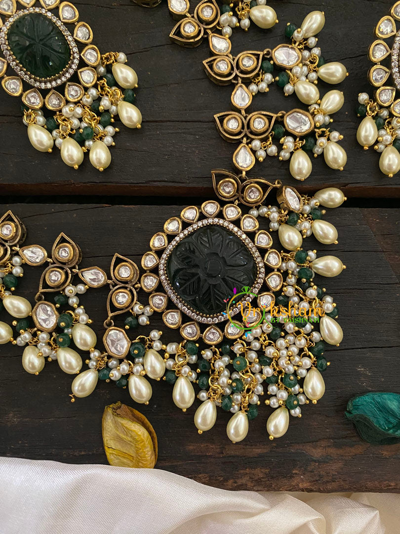 Green Victorian Diamond Short Neckpeice -VV226
