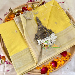 Light Yellow Maheshwari Silk Cotton Saree -VS1790