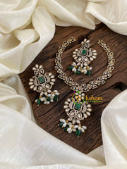 Green Victorian Diamond Pendant Short Neckpiece -VV865