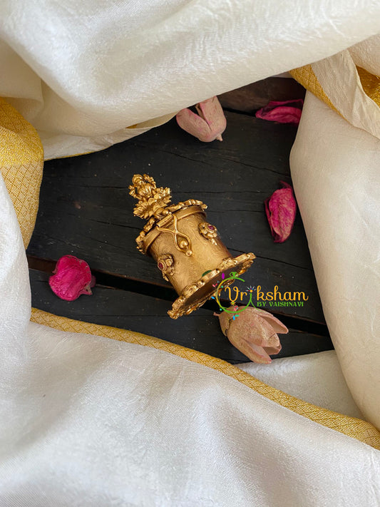 Gold Look Alike Lakshmi Kumkum Box-G6043