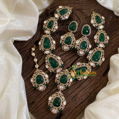 Green Victorian Diamond Short Neckpiece -VV1184