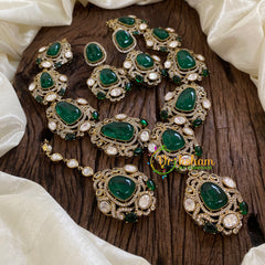 Green Victorian Diamond Short Neckpiece -VV1184