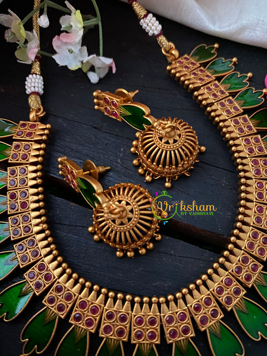 Gold Look Alike Palakka Short Neckpiece-Petals-G4260