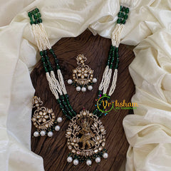 Layered Green Bead Victorian Diamond Short Neckpiece-Narthana Krishna -VV1270