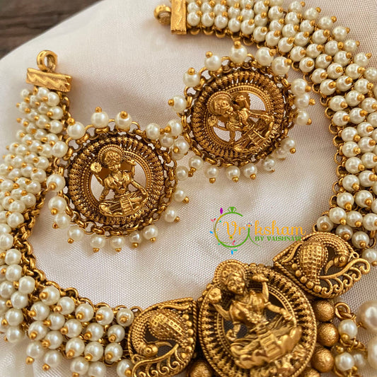 Cluster Pearl Lakshmi Short Neckpiece-G7762