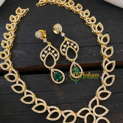 Gold Tone American Diamond Short Neckpiece-Green-G6585