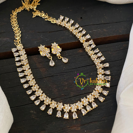 Gold Tone American Diamond Short Neckpiece -G6578