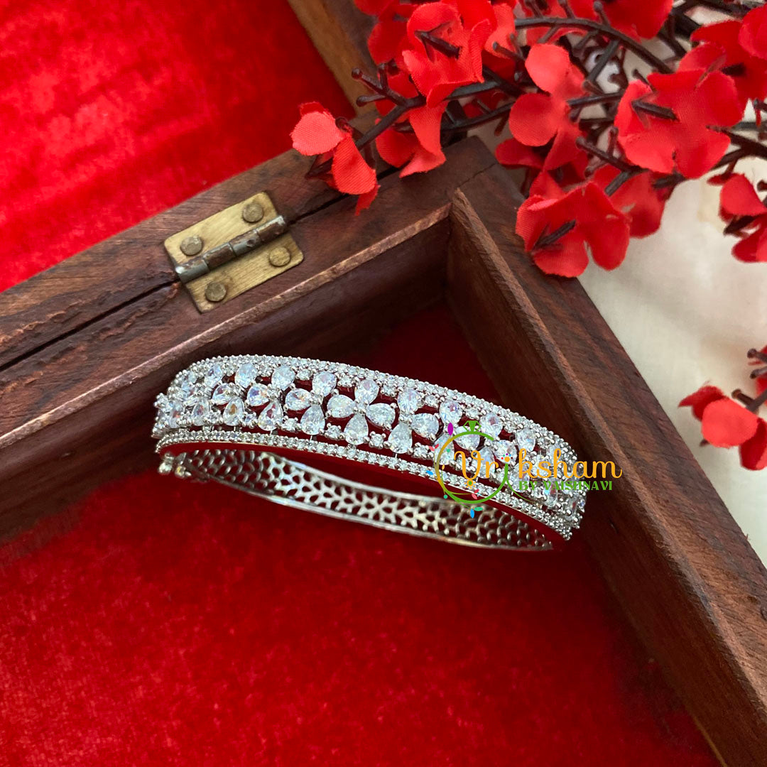 White Tone Floral American Diamond Bracelet-G3253