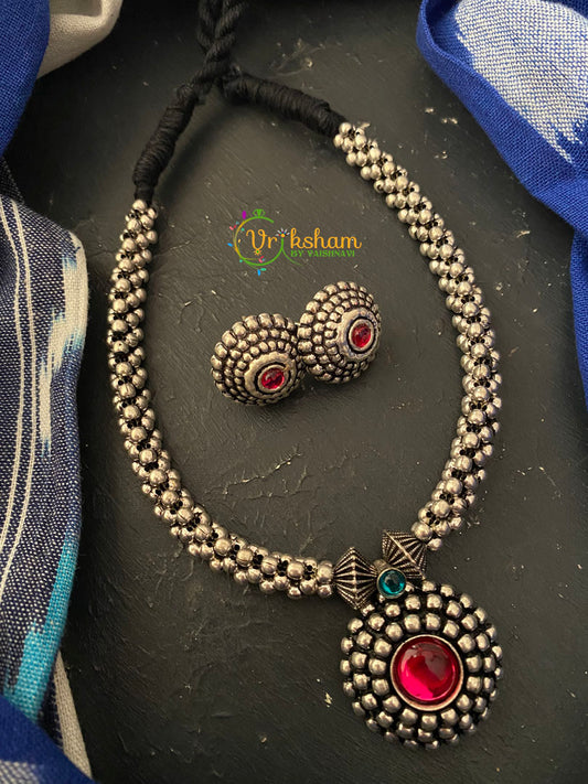 Kolhapuri Round Pendant Neckpiece  -S0029