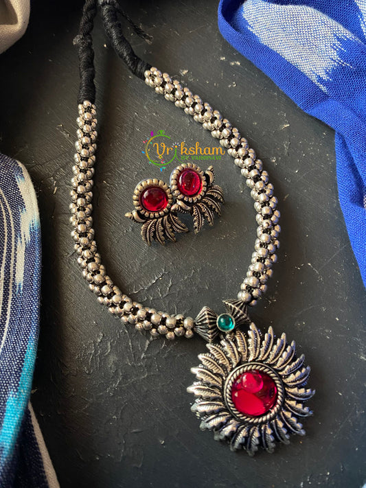 Kolhapuri Round Pendant Neckpiece -S0187