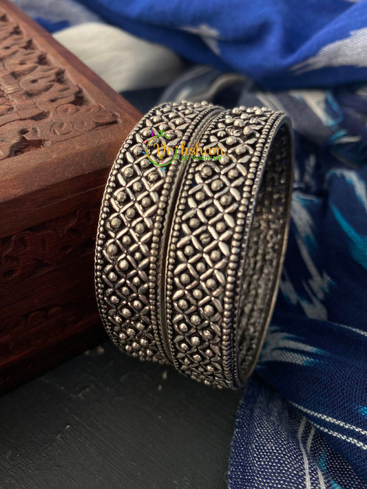 Oxidized Kolhapuri Bangles-Cross -S0173