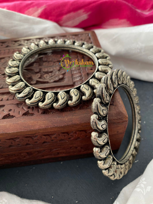 Oxidized German Silver Kolhapuri Bangles- Paisley-S0161