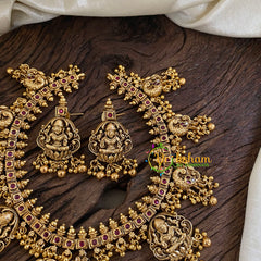 Gold Look Alike Lakshmi Pendant Short Neckpiece-Gold bead-G10339