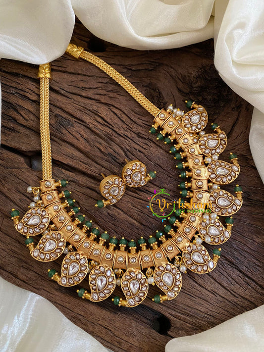 Exquisite Kundan Jadau Maanga Short Neckpiece-White-J1077