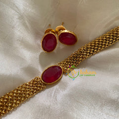 Gold Choker with Pendant-Red-Oval-G3593