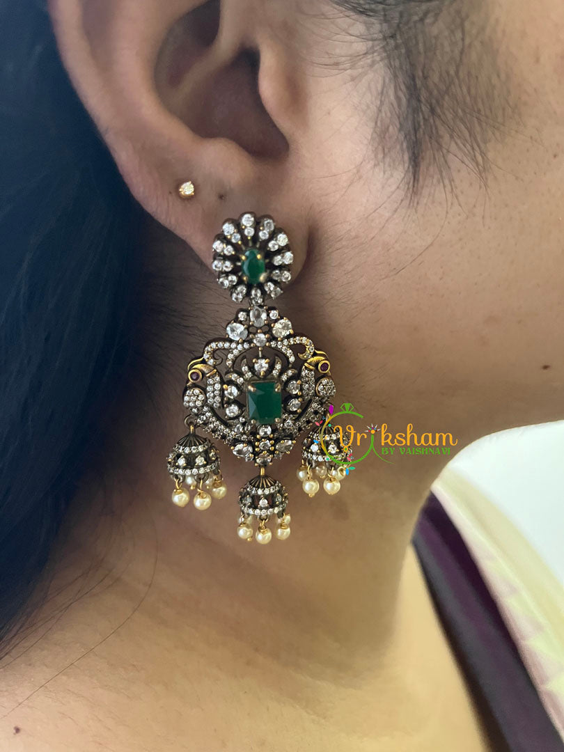 3 Layered Victorian Diamond Neckpiece-Green-VV156