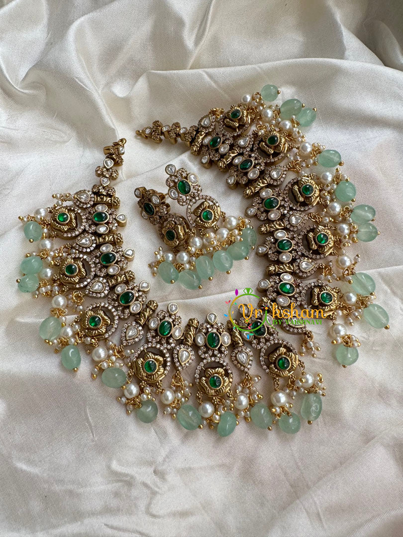 Green Victorian Diamond Short Neckpiece -VV120