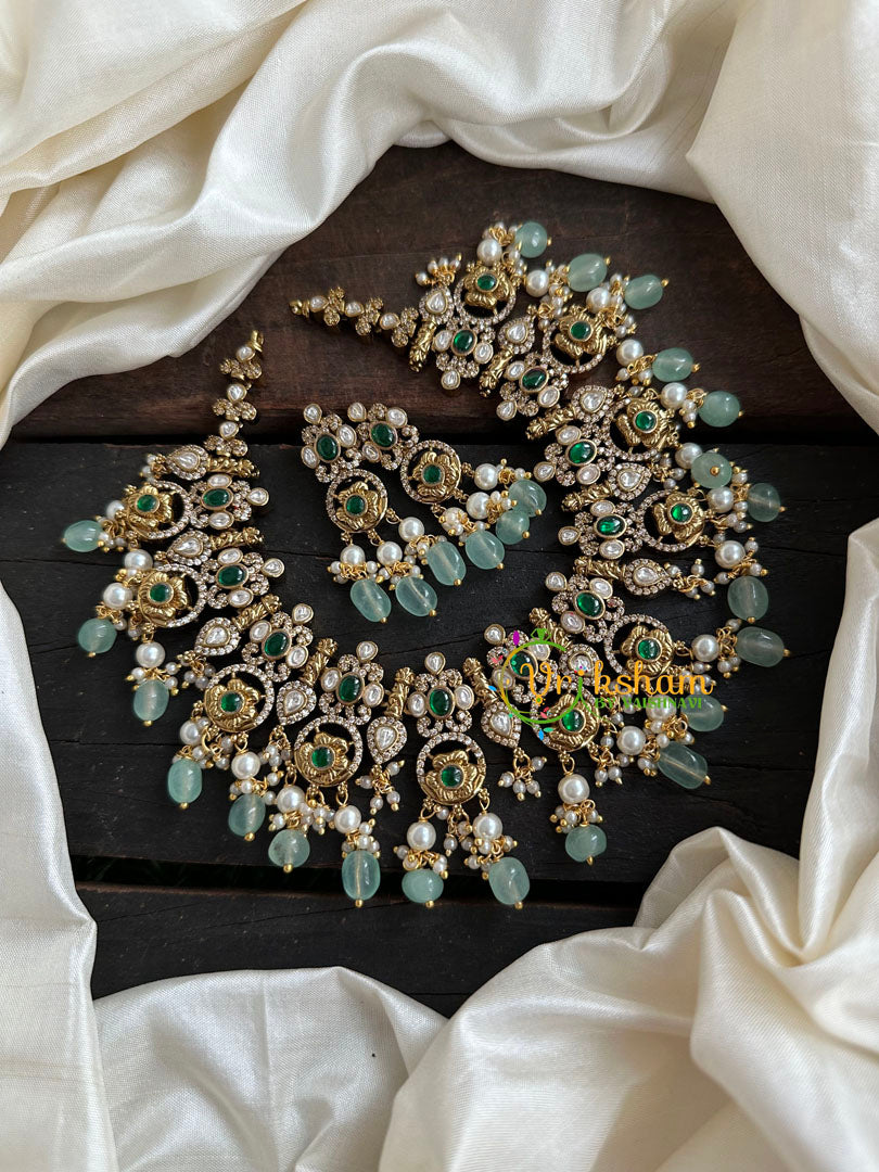 Green Victorian Diamond Short Neckpiece -VV120