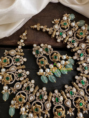 Green Victorian Diamond Short Neckpiece -VV120