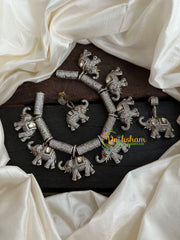 White Red Victorian Diamond Short Neckpiece -Elephant -VV113
