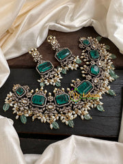 Green Victorian Diamond Short Neckpiece -VV115