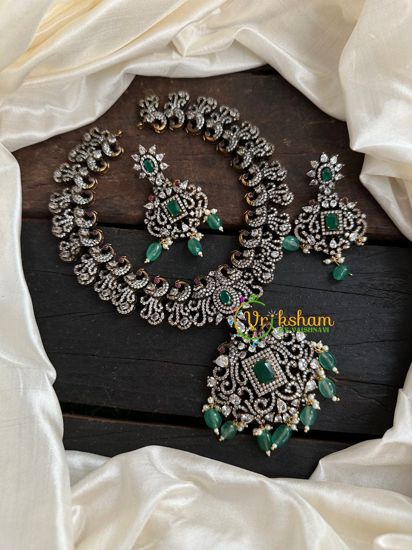 Victorian Diamond Short Neckpiece -Green -Peacock-VV134